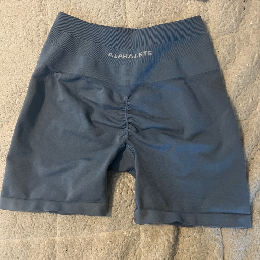 Alphalete shorts medium